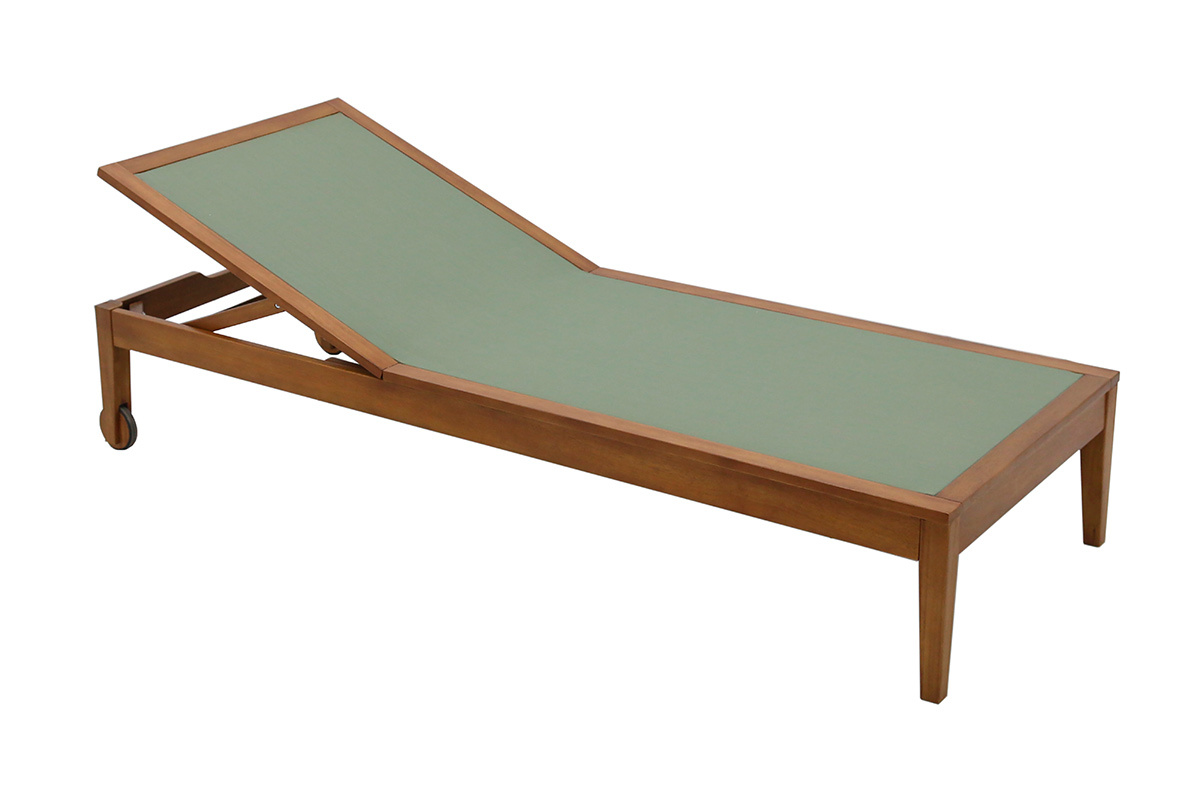 Bain de soleil NAVEEN en bois massif et toile kaki, vue de 3/4, inclinaison r�glable.