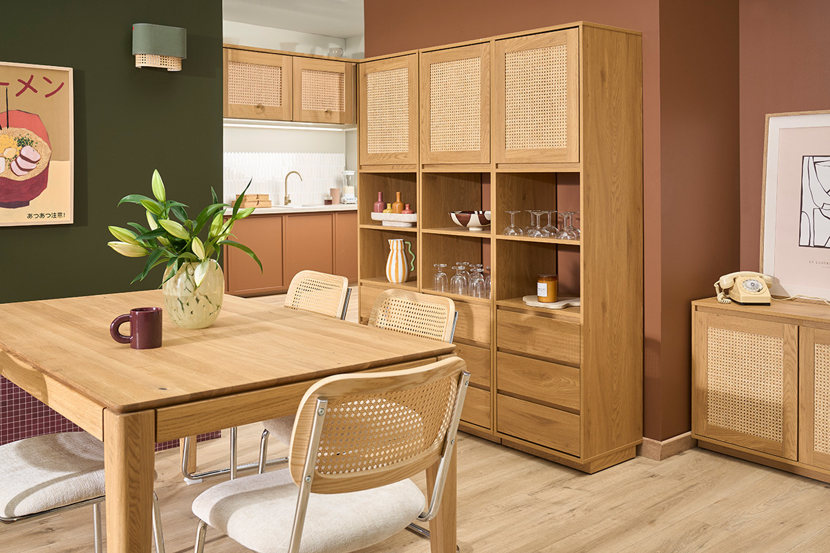 Biblioth�que �tag�re avec rangements finition bois clair ch�ne et cannage rotin L150 cm SEVILLE