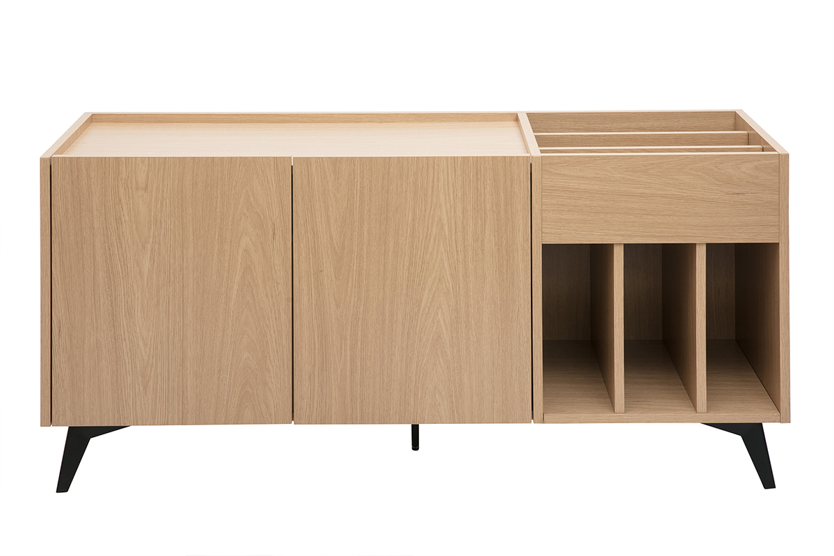 Buffet de rangement bois clair finition ch�ne, m�tal noir L140 cm, compartiments vinyles, style contemporain.