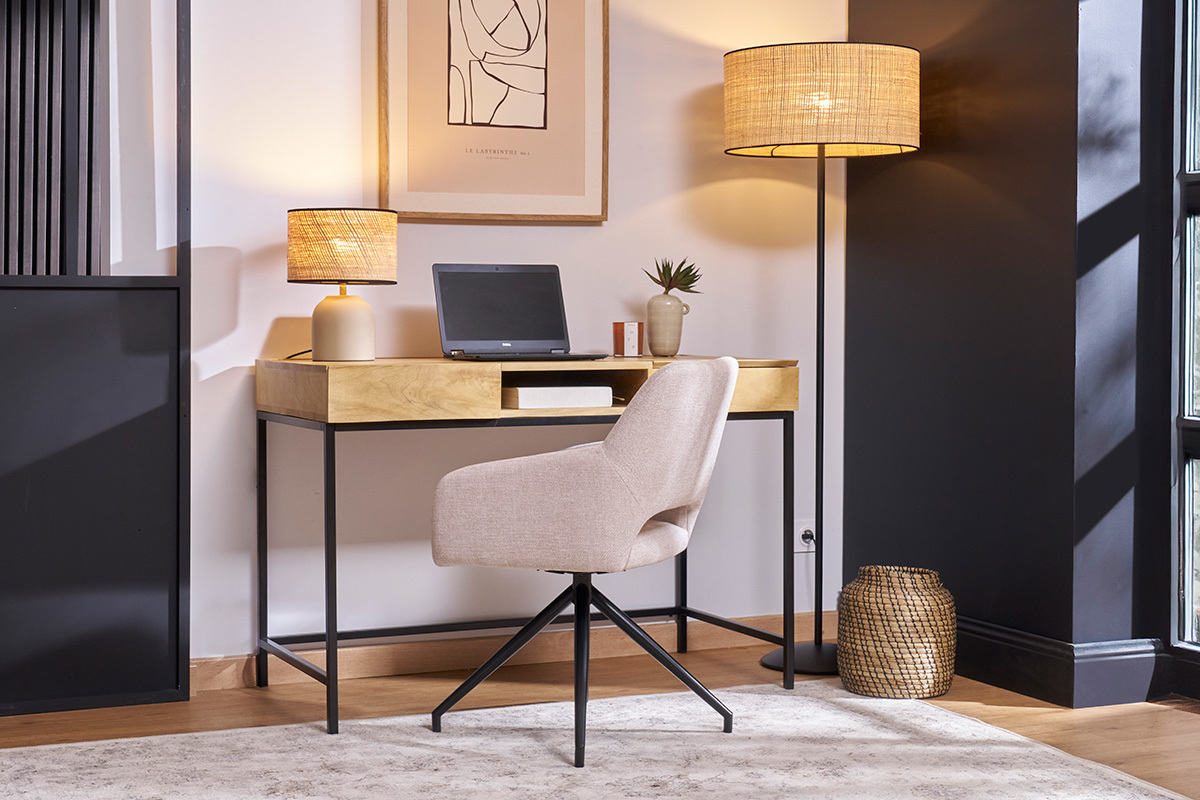 Chaise pivotante 360� en tissu effet velours textur� beige et m�tal noir LAURETTE
