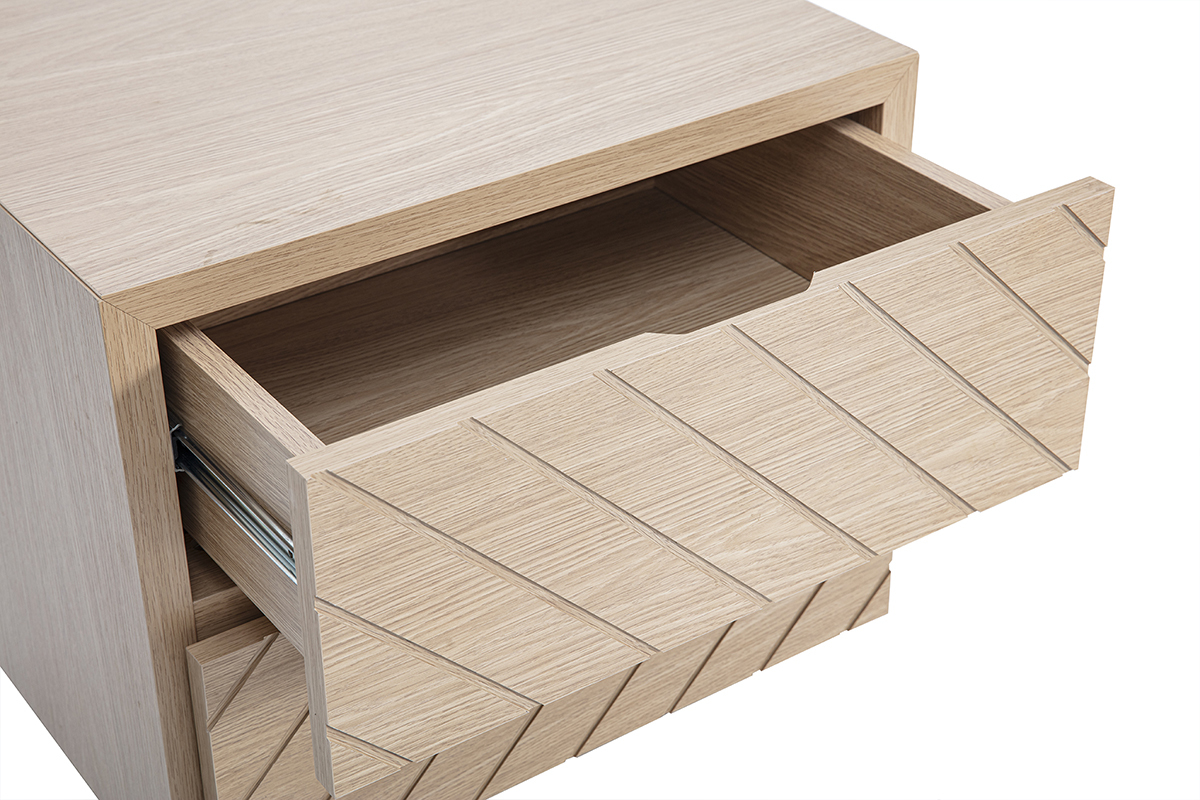 Table de chevet en bois ch�ne MATALA avec tiroir ouvert en vue zoom�e.